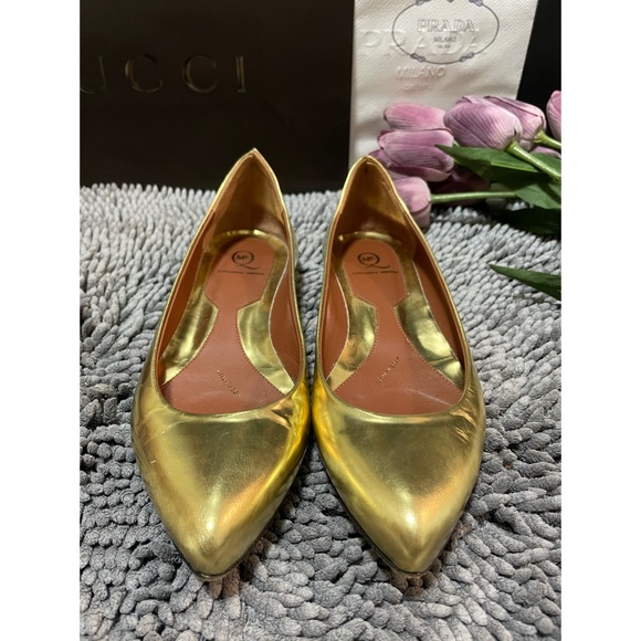 Alexander McQueen Metallic Gold Studded Flats - Picture 3 of 12